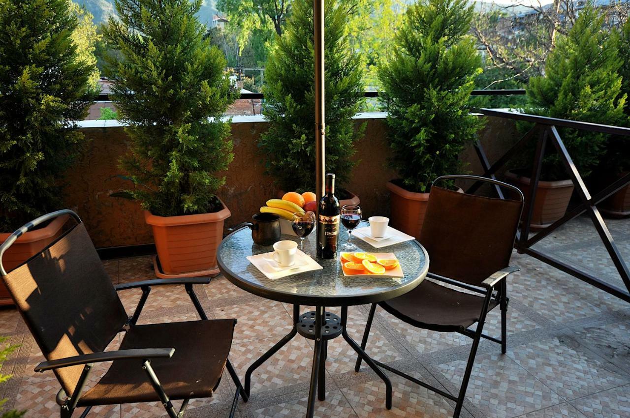 Hotel Marsel Tiflis Dış mekan fotoğraf