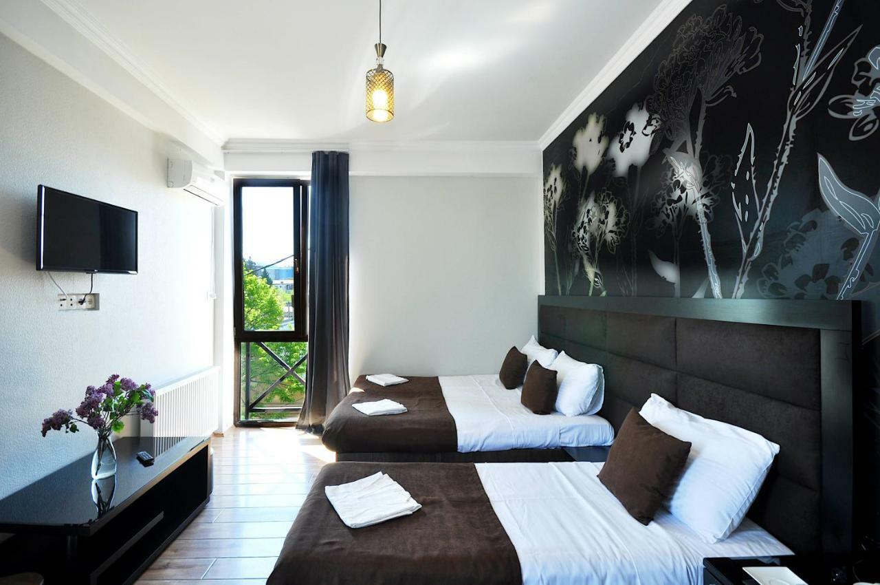 Hotel Marsel Tiflis Dış mekan fotoğraf