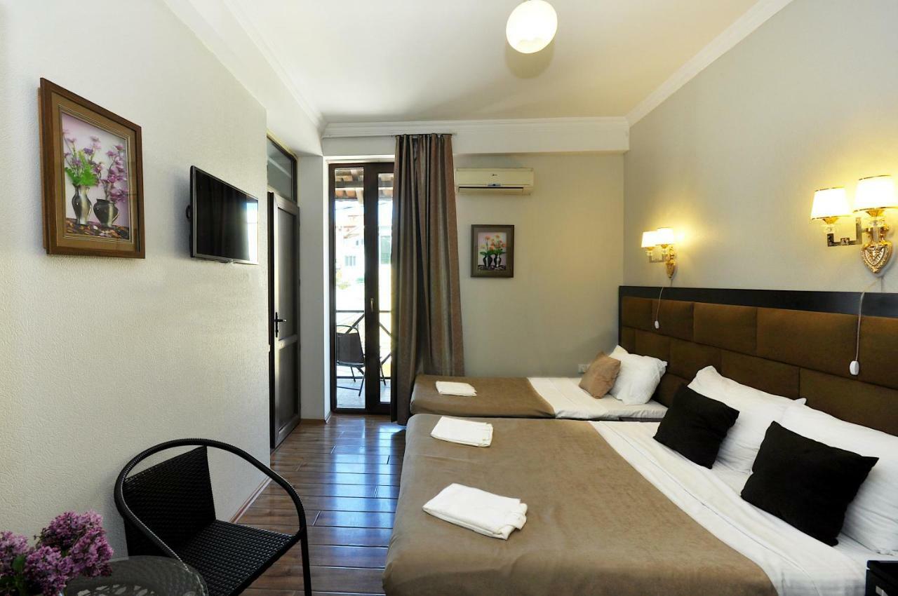 Hotel Marsel Tiflis Dış mekan fotoğraf